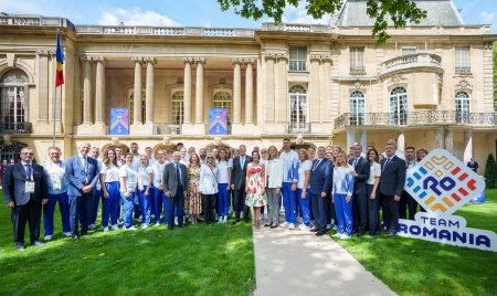 Klaus Iohannis, vizita oficiala la Paris. Presedintele participa la deschiderea Jocurilor Olimpice