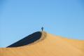 Un turist s-a ales cu arsuri de gradul III dupa ce a mers descult pe dunele de nisip din Valea Mortii