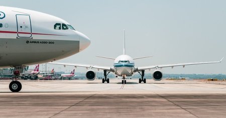 Compania aeriana importanta care ieftineste biletele de avion. Romanii le pot cumpara la pret redus pana la sfarsitul lunii august