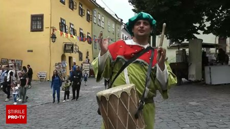 Sighisoara revine la viata cu festivalul medieval. Ce parere au turistii straini despre cetatea medievala