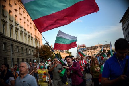 Criza politica se adanceste in Bulgaria. Un partid cu doar 16 deputati a primit mandat pentru formarea noului guvern