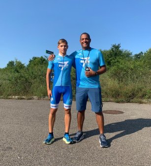 A renuntat la atletism sa faca performanta in triatlon sub comanda unui cubanez