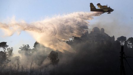 Incendiu puternic la Roma. Sediul televiziunii RAI a fost evacuat in direct. Panica pe strazi, mai multe strazi au fost inchise