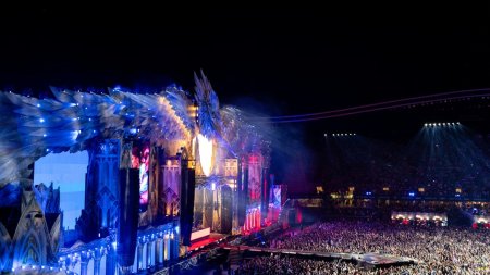 Programul pe zile la UNTOLD 2024. In ce zile vor urca pe scena principala Lenny Kravitz si Swedish House Mafia