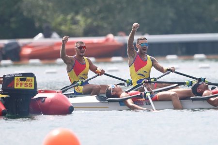 Andrei Cornea si <span style='background:#EDF514'>MARIAN ENACHE</span>, campionii de la dublu vasle: Nu am cuvinte pentru sentimentul de a fi pe podiumul olimpic + Totul a disparut, a zburat, am devenit mai usor