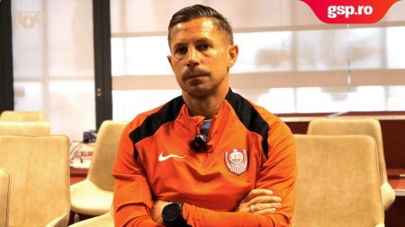 EXCLUSIV Ciprian Deac: Nu pun eu antrenor la echipa nationala, dar sper ca Dan Petrescu sa nu plece de la CFR! As vrea sa ra<span style='background:#EDF514'>MANA AI</span>ci