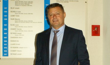 Primarul din Lehliu Gara, la DNA. Este audiat in dosarul lui Iulian Dumitrescu