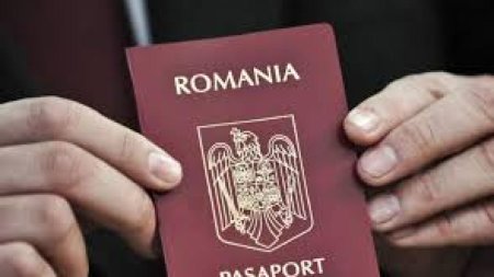 De la 1 septembrie, cei care primesc cetatenia romana vor avea un card de cetatenie