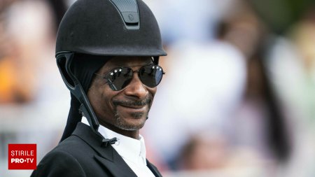 Cum s-a imbracat <span style='background:#EDF514'>SNOOP</span> Dogg la finala de dresaj pe echipe de la Jocurile Olimpice de la Paris. GALERIE FOTO