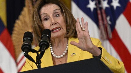 Nancy Pelosi dezminte ca a condus un complot pentru a impiedica realegerea lui Biden: "Nu am sunat pe nimeni"