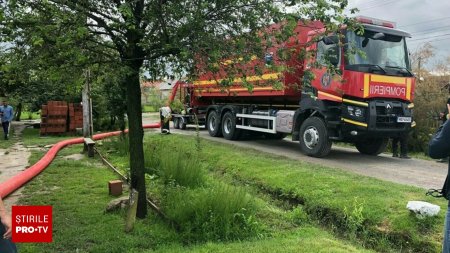 Autocamion cu gaz lichefiat, rasturnat pe un drum din Arad. A fost creat un perimetru de siguranta