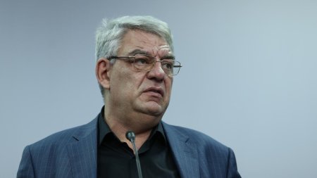 Tudose, despre sondajul pentru prezidentiale: Noi vom avea un candidat serios. Ciuca nu cred ca a pus suficiente panouri cu ostasul