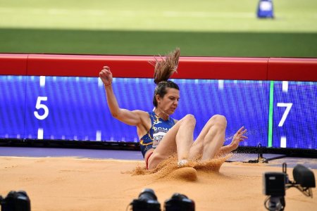 Ce emotii! <span style='background:#EDF514'>ALINA ROTARU</span>-Kottmann s-a calificat in finala la saritura in lungime! Prima finala olimpica, la a treia prezenta la Jocurile Olimpice