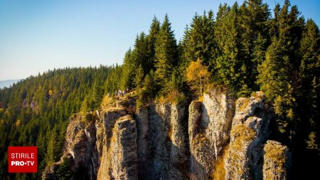 Locul din Romania in care se spune ca s-a odihnit Dumnezeu. Unde se afla Scaunul Domnului | FOTO