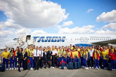 Cum au fost primite gimnastele din Romania la revenirea de la Jocurile Olimpice (Video)