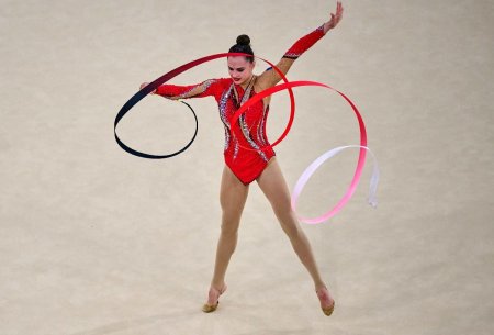 Annaliese Dragan, debut de neuitat la Jocurile Olimpice, la gimnastica ritmica » Notele primite in cele patru rotatii: 