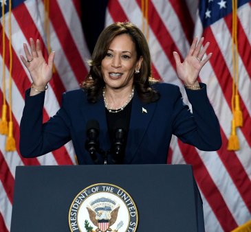 Kamala Harris creste in sondaje: cu cat il conduce pe Donald Trump. Este in fata lui si in cele mai disputate state de la alegerile din 2020