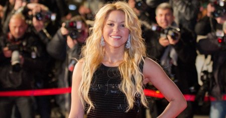 <span style='background:#EDF514'>SHAKIRA</span> a fost surprinsa cinand cu un barbat misterios in Miami, dupa ce a sustinut ca nu se gandeste la intalniri VIDEO