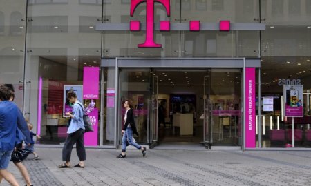 <span style='background:#EDF514'>TELEKOM ROMANIA</span> Mobile a inregistrat in trimestrul al doilea venituri totale de 66,7 milioane euro, in scadere cu 3,7%