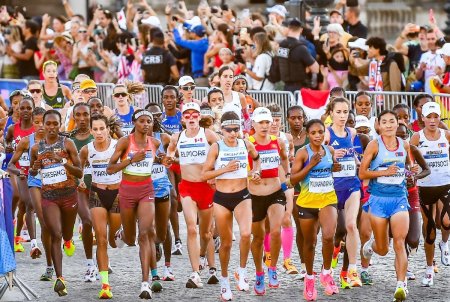 Maraton Paris: Delvine Meringor, clasare incurajatoare la jumatatea maratonului feminin de la Jocurile Olimpice! Joan Melly a abandonat