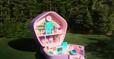 Poftiti in vila de jucarie! Celebra casa pentru <span style='background:#EDF514'>PAPUSI</span> Polly Pocket poate fi inchiriata