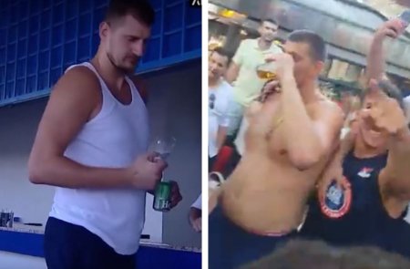 Imagini FABULOASE cu Nikola Jokic, la cateva ore dupa ce a primit medalia de la Jocurile Olimpice » Intr-un maiou alb si cu berea in mana, s-a intors la marea dragoste