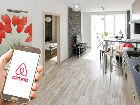 Cum functioneaza apartamentele de tip <span style='background:#EDF514'>AIRBNB</span>: Ministerul Economiei acorda clasificari unor adrese, nu unor companii, iar turistii platesc sejurul prin codul IBAN