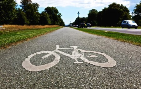 Biciclist lovit mortal de o masina in centrul orasului Cluj-Napoca