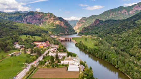 Obiective turistice in Valcea. Ce sa vizitezi de la manastiri, la Ramnicu Valcea si Voineasa