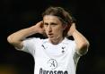 Luka <span style='background:#EDF514'>MODRIC</span> a devenit cel mai decorat jucator din istoria lui Real Madrid, cu 27 de titluri