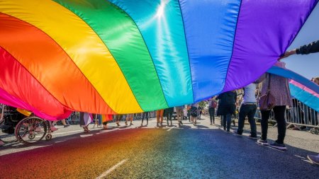 Presedintele bulgar Rumen Radev a promulgat legea controversata impotriva propagandei LGBT+ in scoli