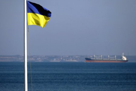 Razboiul din Ucraina, ziua 905. Ucraina ataca un punct de traversare cu feribotul in Crimeea si o barca in Krasnodar Krai / Rusia isi desfasoara trupele in regiunea Kursk in urma incursiunii ucrainene