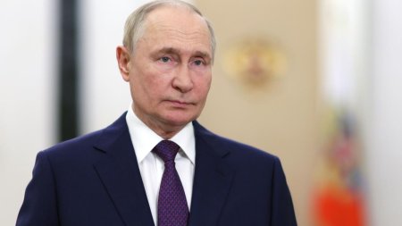 Vladimir Putin merge intr-o vizita oficiala in Azerbaidjan, unde va discuta probleme regionale si internationale