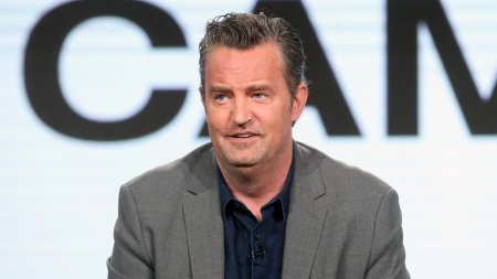 Injecteaza-ma cu una mare: O cronologie a ultimelor zile din viata lui Matthew Perry