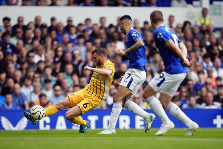 Record magic in Premier League » A devenit primul jucator cu 23 de sezoane pe prima scena a Angliei