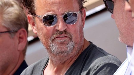 Cronologia unei morti anuntate: Cum si-a trait ultimele zile actorul Matthew Perry. Ma intreb cat de mult va plati idiotul asta