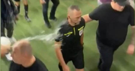 In Ghencea, ca-n Vestul Salbatic. Ce a patit arbitrul Ionut Coza la finalul meciului FCSB - Poli Iasi