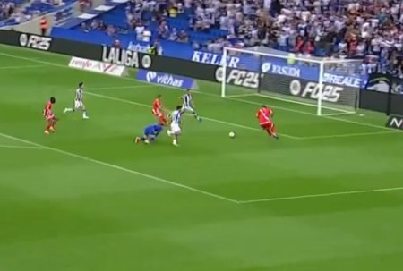 Titular in prima etapa din La Liga, Ratiu a avut o ratare uriasa. Incredibil ce a incercat sa faca