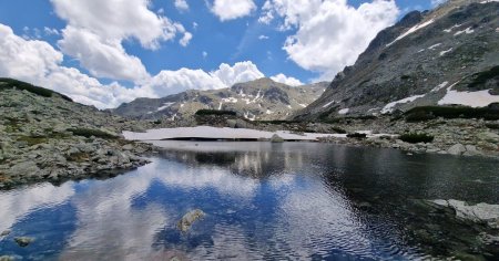 Calatorie in locurile minunate din Muntii Parang, pe drumurile care strabat Carpatii VIDEO