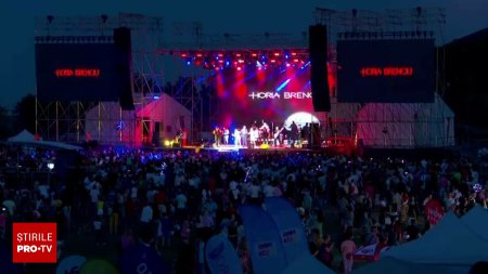 Festivalul INIMO din Iasi a ajuns la final. Spectatorii s-au bucurat de muzica si au cantat impreuna cu Horia Brenciu