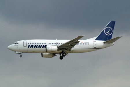 Tarom, in criza de avioane: Zboruri interne operate cu Boeing 737 si curse comasate