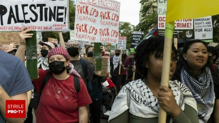 Protest pro-palestinieni la Chicago inainte de inceperea Conventiei Democrate. Mai multe persoane au fost incatusate. VIDEO