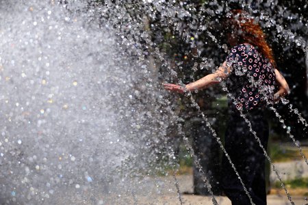 Aproape toata tara, sub alerte de canicula pana maine. Zonele unde temperaturile ajung la 38°C