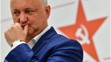 Pro-rusul Igor Dodon le cere moldovenilor sa boicoteze referendumul pentru aderarea la UE