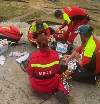 Turista din Germania, accidentata grav dupa ce a cazut in cap, de pe o stanca, in Muntii Bucegi