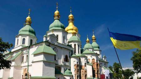 Ucraina interzice biserica ortodoxa de rit Kremlin