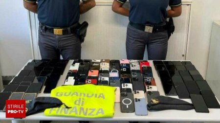 Un roman a fost prins in Italia cu 121 de telefoane furate din Elvetia. Unde erau ascunse | FOTO&VIDEO