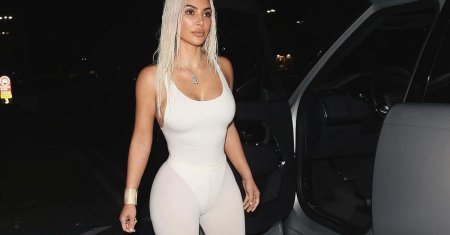 Kim Kardashian o imita pe sotia lui Kanye West? A inceput sa se imbrace la fel ca Bianca Censori