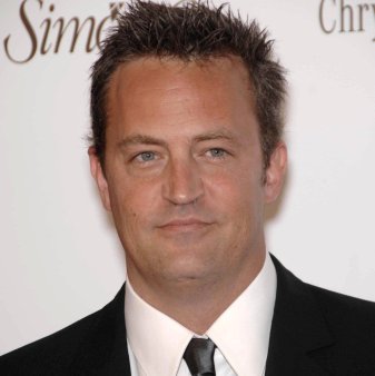 Medicul acuzat ca a furnizat ketamina care l-a ucis pe Matthew Perry, vedeta din Friends, se intoarce la munca