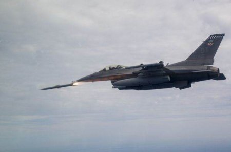 The US approves the purchase of 186 supersonic missiles by the Romanian Air Force